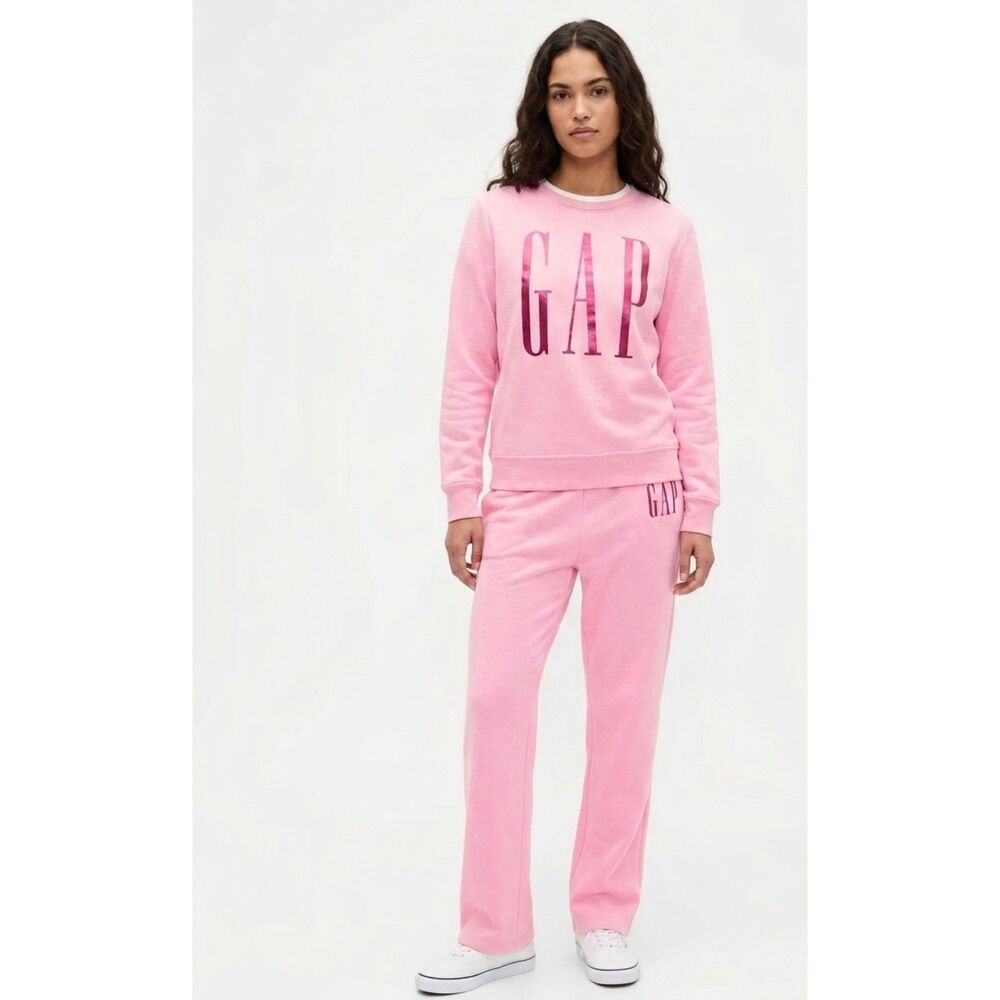 Gap Women's Pink Matching Set Size M NWT Lounge Sweatshirt Pants
